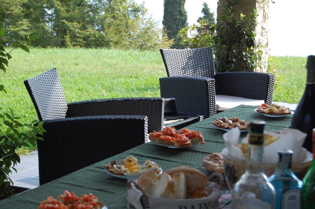 Agriturismo Casa del Castagneto Gargnano Habitación foto